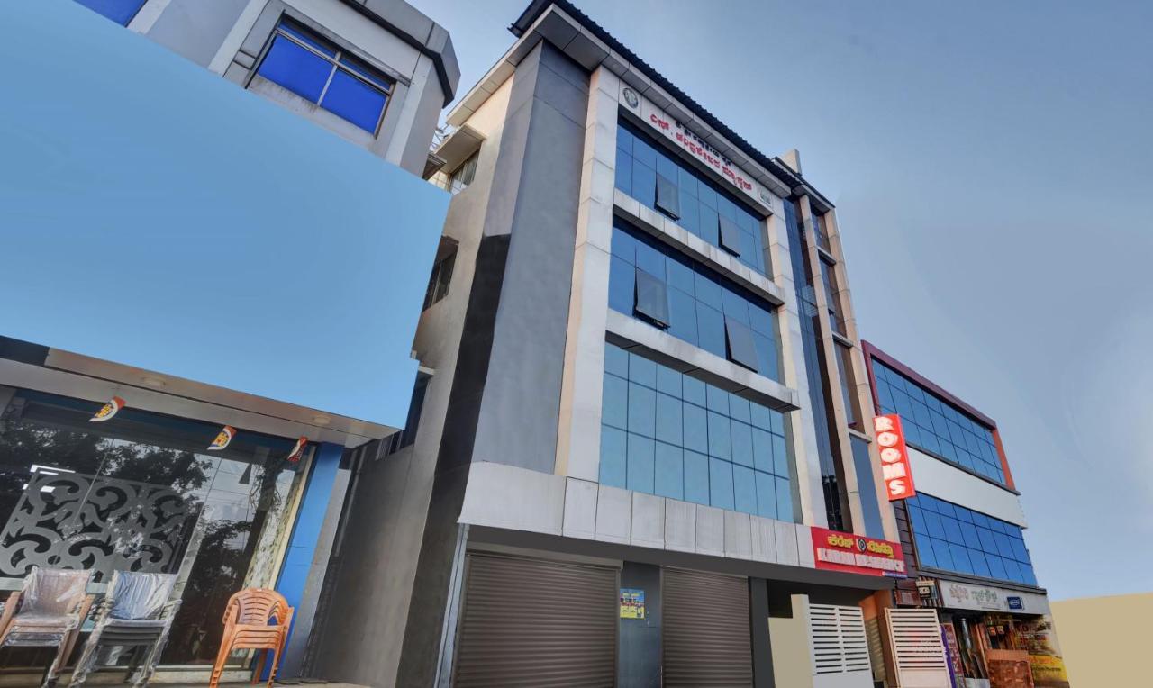 Treebo Trend Karan Residency Mysore Exterior foto